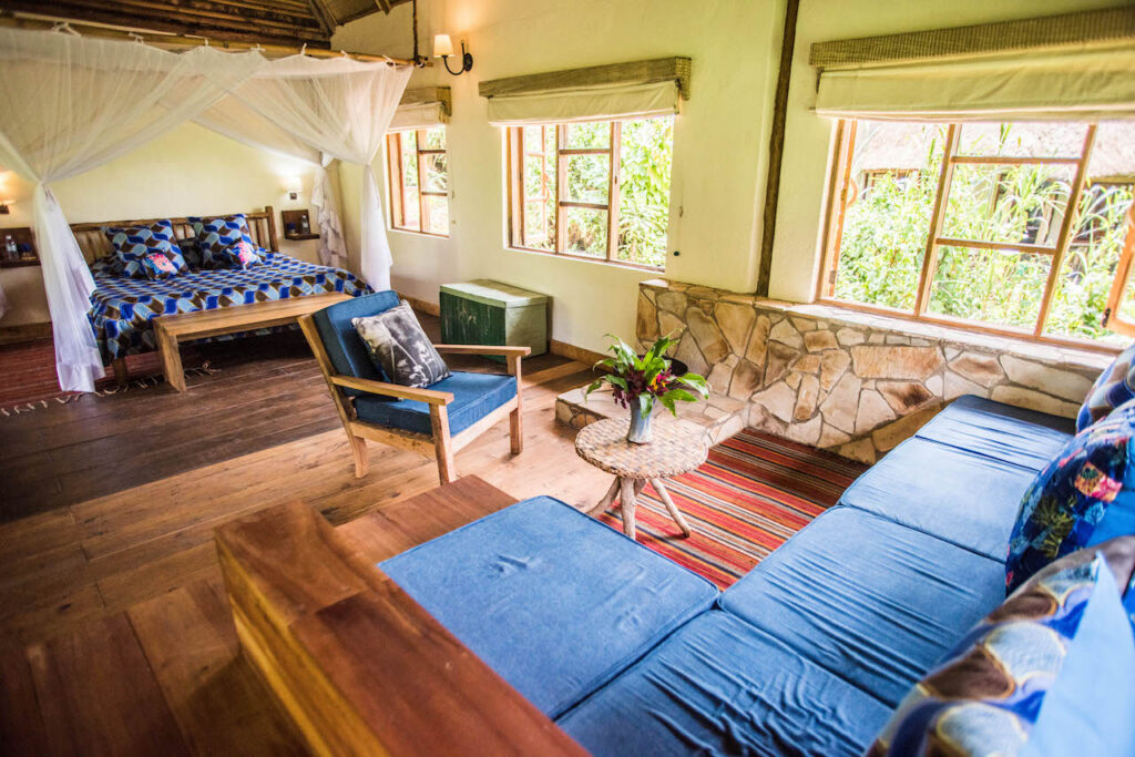 Haven Expeditions reviews Bwindi Lodge, Volcanoes Safaris' eco-luxury bandas metres from the Buhoma trailhead.